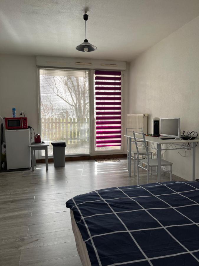 Logement Type Studio 1 Piece Proche Zenith Strasbourg Exterior photo